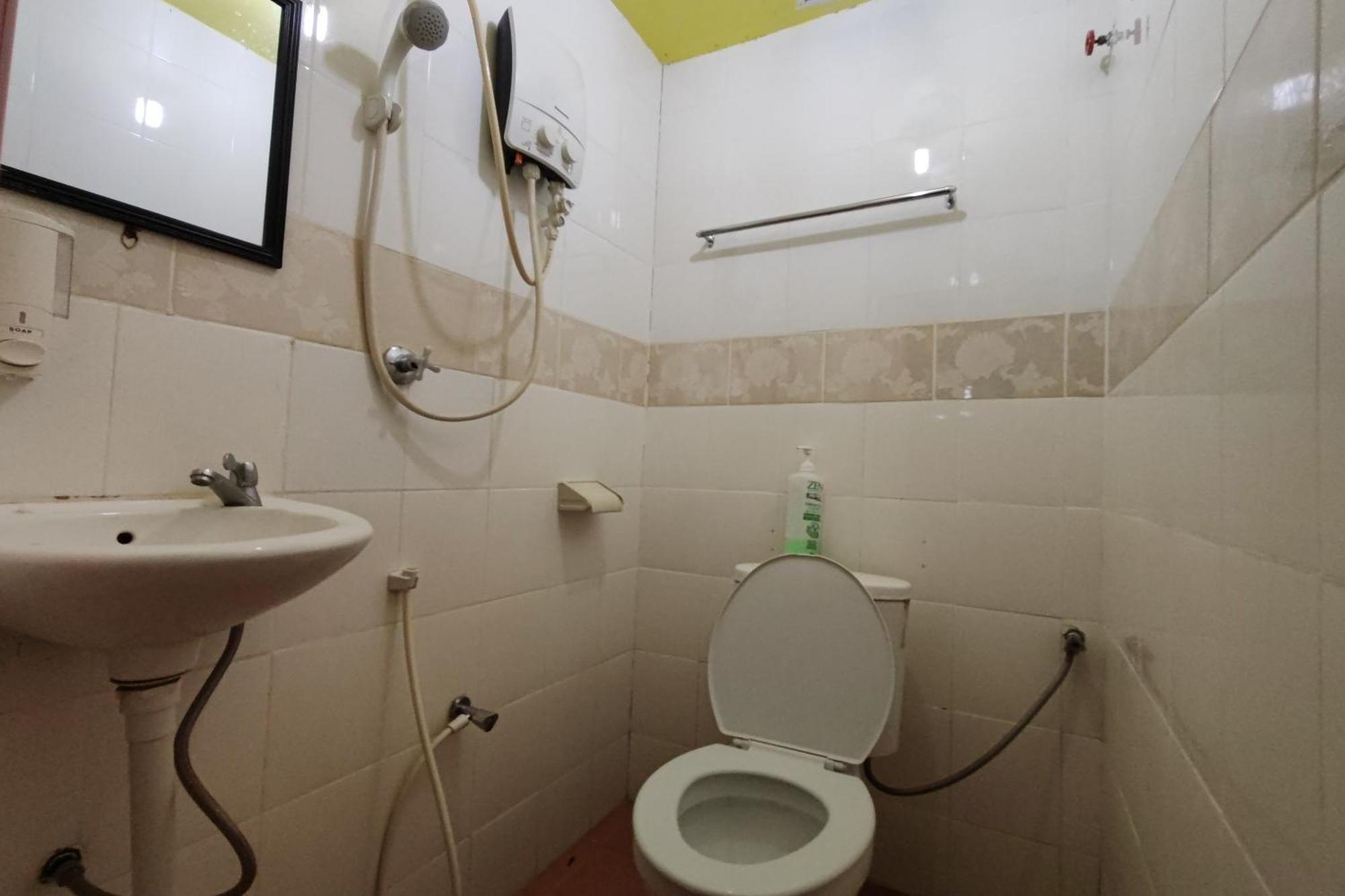 D'Bj Motel Bayan Lepas Exterior foto